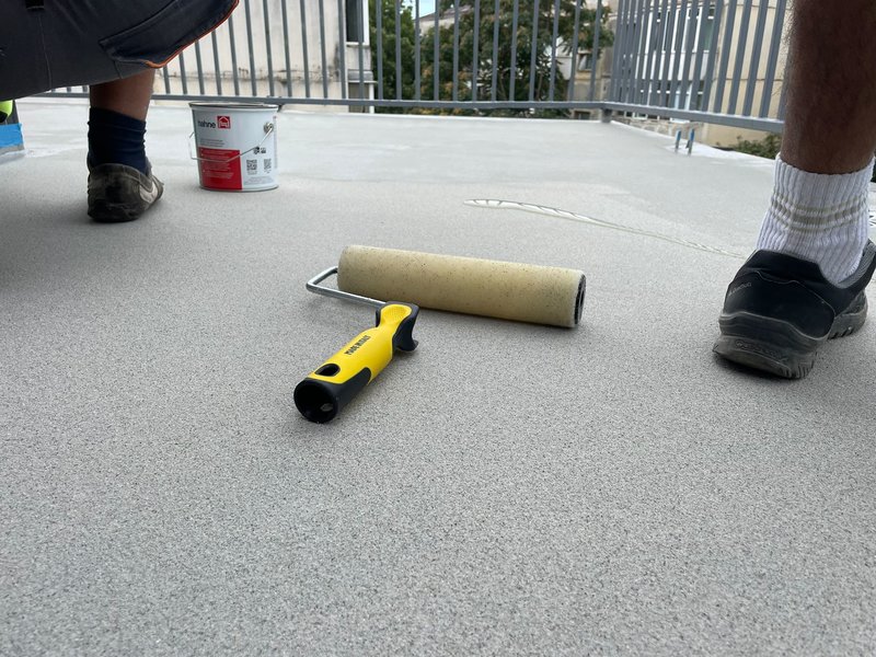 Hidroizolator solutii semifluide cu experienta